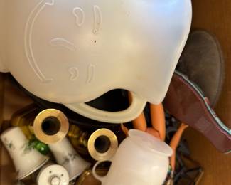 Kool Aid pitcher and cups