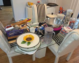 KITCHEN ITEMS, GLASS TOP DINING TABLE, WHITE AND BLACK UPH. DINING CHAIRS