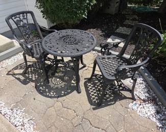 CAST ALUMINUM CAFE TABLE AND ARMCHAIRS FOR GAREN OR HOME