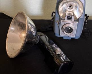 Kodak Brownie Flash 20, manufactured in the late 1950s to early 1960s