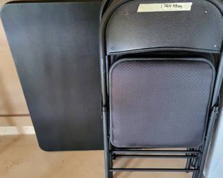 Card table/4 chairs