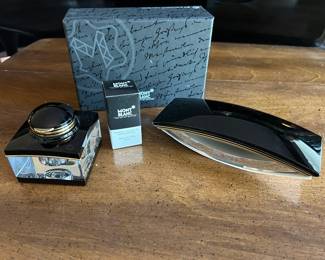 Montblanc inkwell and blotter