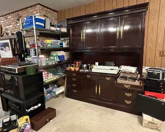 Office Supplies/Sligh Office Credenza