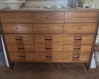 4 Mid Century Dresser