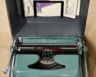 c Vintage Typewriter