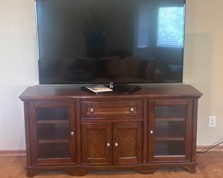 e television