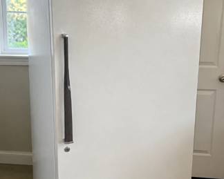 g freezer