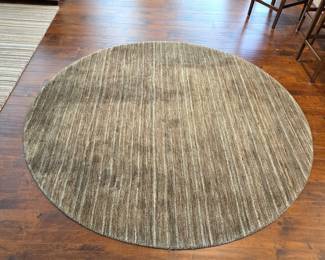 Crate & Barrel Stria 6' Round Wool Area Rug – Chocolate