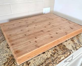 -Large Bamboo Butcher Block Cutting Board with Felt Feet – 24" x 18" - Kitchen