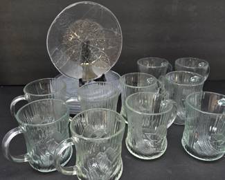Arcoroc Aspen Leaf Glass Dinnerware – 8 Plates & 10 Glass Mugs