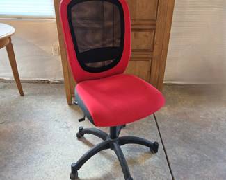 IKEA Red Mesh Swivel Task Desk Chair with Rolling Casters