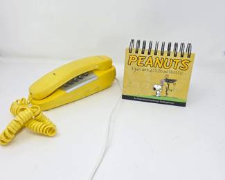 Vintage Yellow Emerson Corded Telephone & Peanuts DayBrightener Desk Calendar