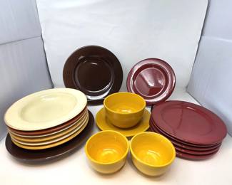 Pier 1 Essential Colours Assorted Dinnerware Collection – 18 Pc Fall Color Plates & Bowls