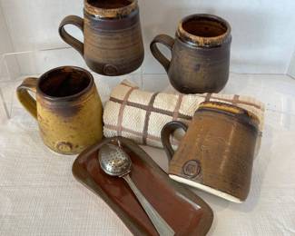 Handcrafted Ceramic Stoneware Mugs Set Vintage Rustic Pottery Brown Glaze