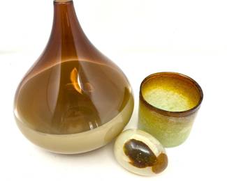 Art Glass Decor Lot – Hand Blown Vase, Crackle Glass Vase & Decorative Paperweight