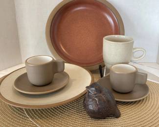 Heath Pottery Stoneware Coffee Cups Saucers Plates Mid Century Modern Brown Beige Set