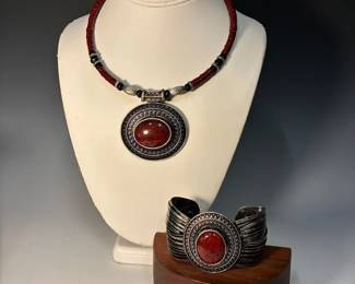 Premier Designs Red Spice Stone Choker With Pendant And Cuff