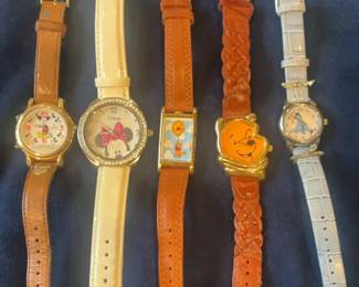 Mickie  Minnie Mouse Winnie The Pooh Watches