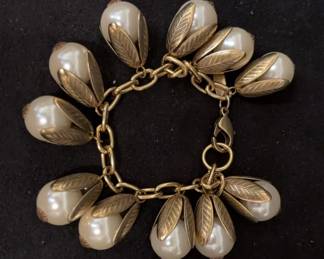 Lenora Dame Pearl Drop Bracelet
