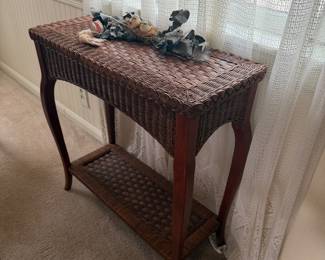 Sofa table