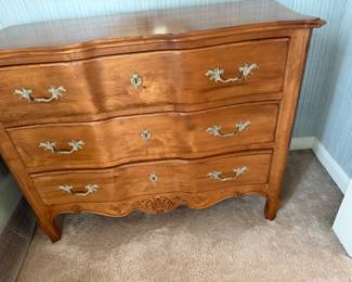 Ethan Allen 3 drawer legacy collection linen storage