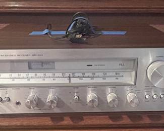 e Hitachi Receiver