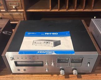 e Centrex RH60 8Track Tapedeck Recorder Player