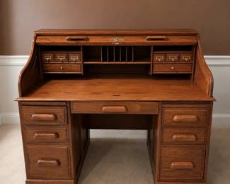 f Rolltop Desk