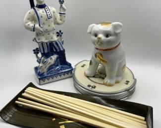102 KutaniPuppySovietGzhelHunterIvoryPlatesChopsticks