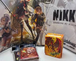 84 NeoSleevesCardContainerandNIkkiWeissSchwartzPlaymat