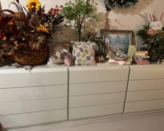 3 Modern Dressers