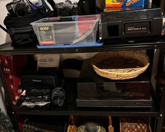 Cameras, Turn Table, Baskets