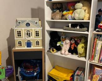 Doll House, Stuffed Animals