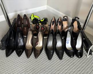 Ladies Dress Shoes, Coach Sandals 