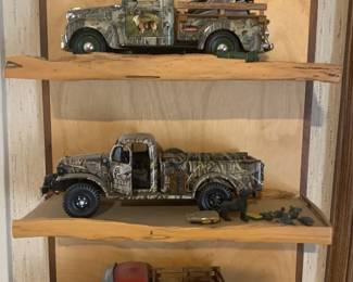 1947 Dodge Realtree Pickup, 1946 Ducks Unlimited Dodge Powerwagon, 1947 Dodge McCormick Farmall Die-cast Metal Trucks