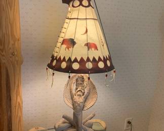 Native American Style Table Lamp w/ Teepee Lampshade