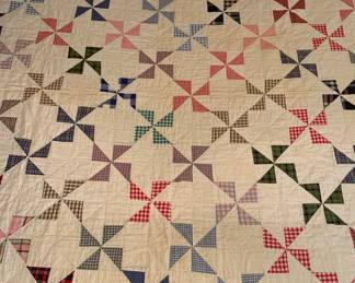 1940s American Queen Size Pinwheel Quilt