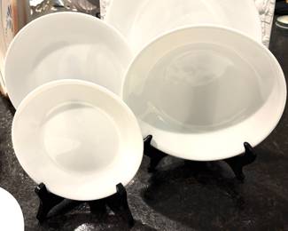 Corelle service for 8