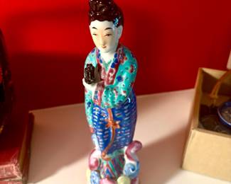 Vintage Chinese figurine