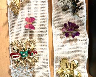 Vintage pins