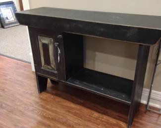 Lots of primitive furniture