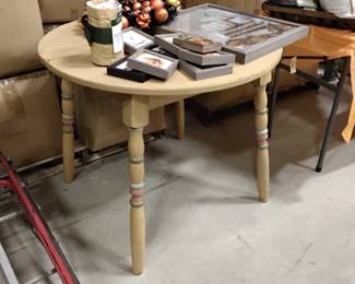 Round table
