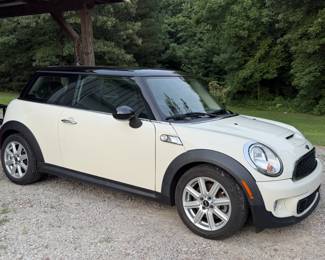 2013 Mini Cooper S 47,400 miles