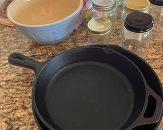 cast iron skillets
