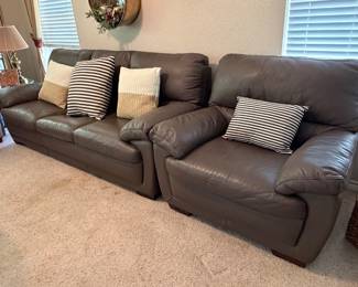 Natuzzi Italian leather