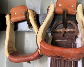 Rawhide stirrups