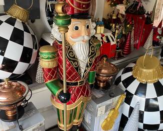 We do have bedroom, set some furniture, some crystal some kitchen items and more
