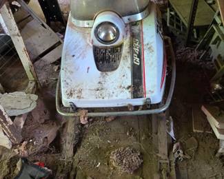 BARN FIND Vintage Yamaha 433 Snow Mobile
