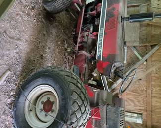 BARN FIND International Tractor 284 w Mower