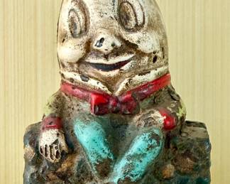 Vintage Cast Iron Humpty Dumpty Coin Bank